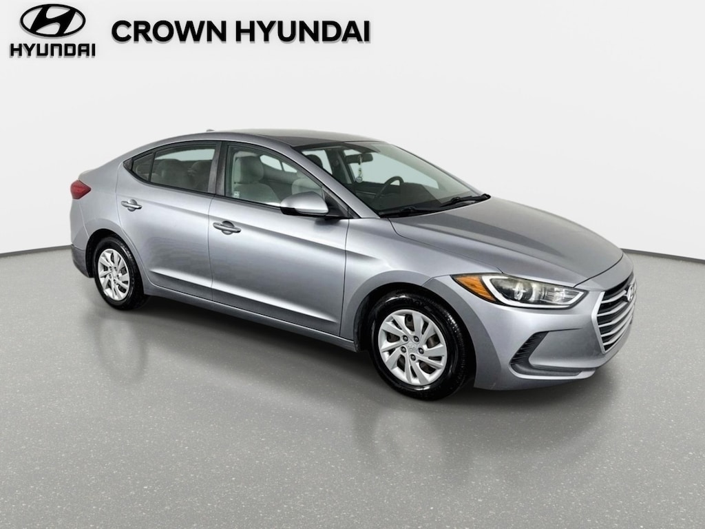 Used 2017 Hyundai Elantra SE Sedan