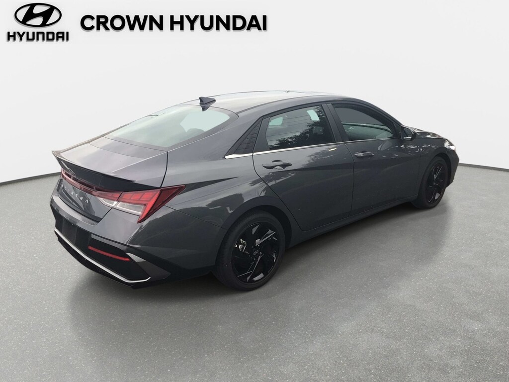 Used 2026 Hyundai Elantra SEL Sport Sedan
