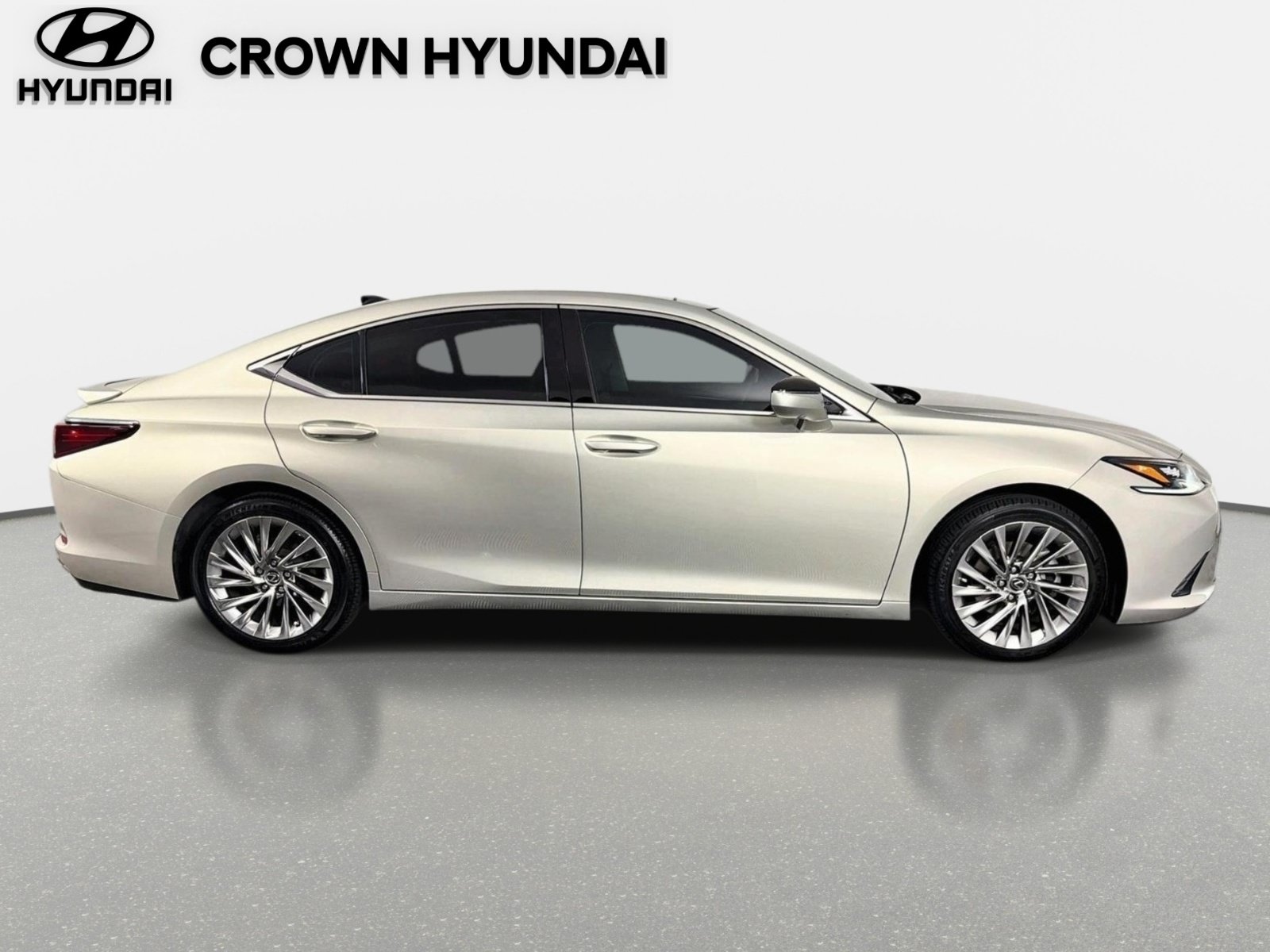 Used 2022 Lexus ES 350 Ultra Luxury Sedan