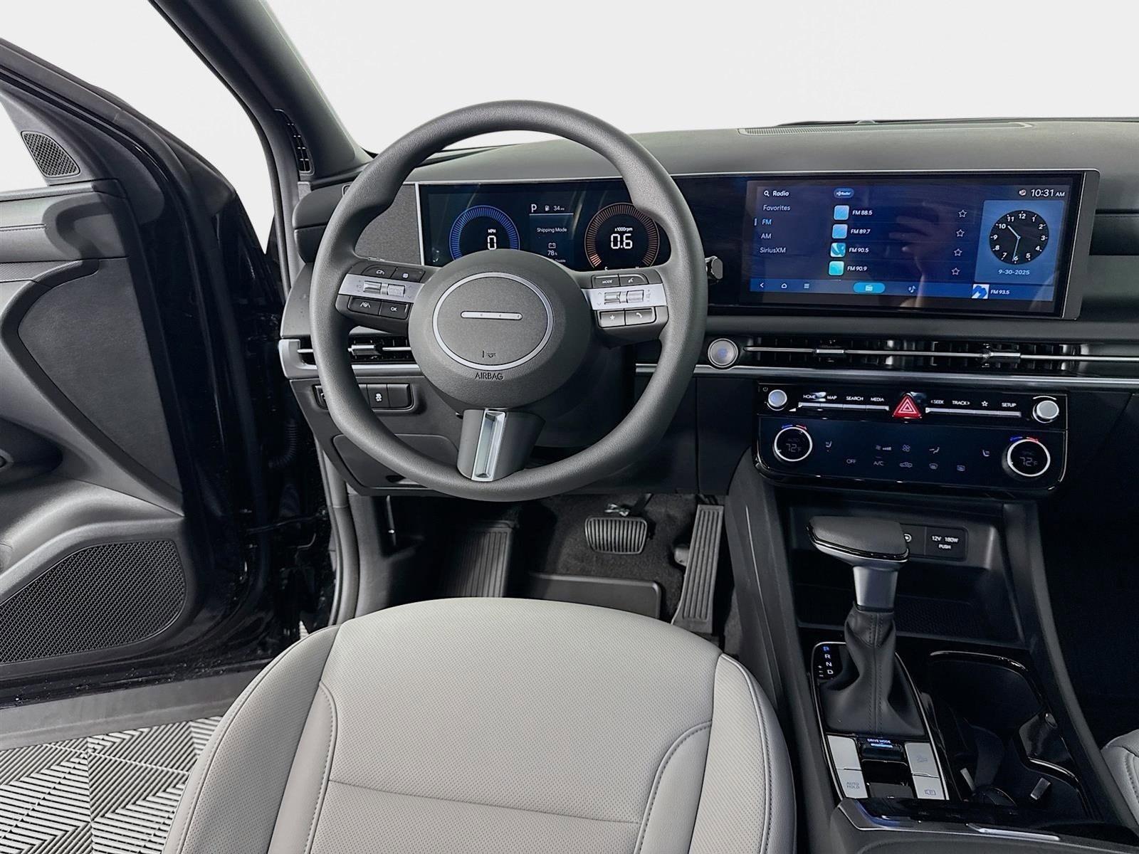 2026 Hyundai Santa Cruz SEL - Photo 22