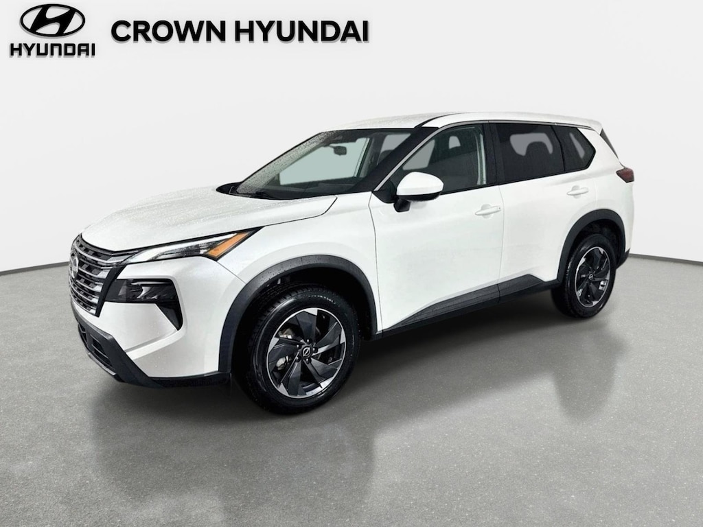 Used 2024 Nissan Rogue SV SUV