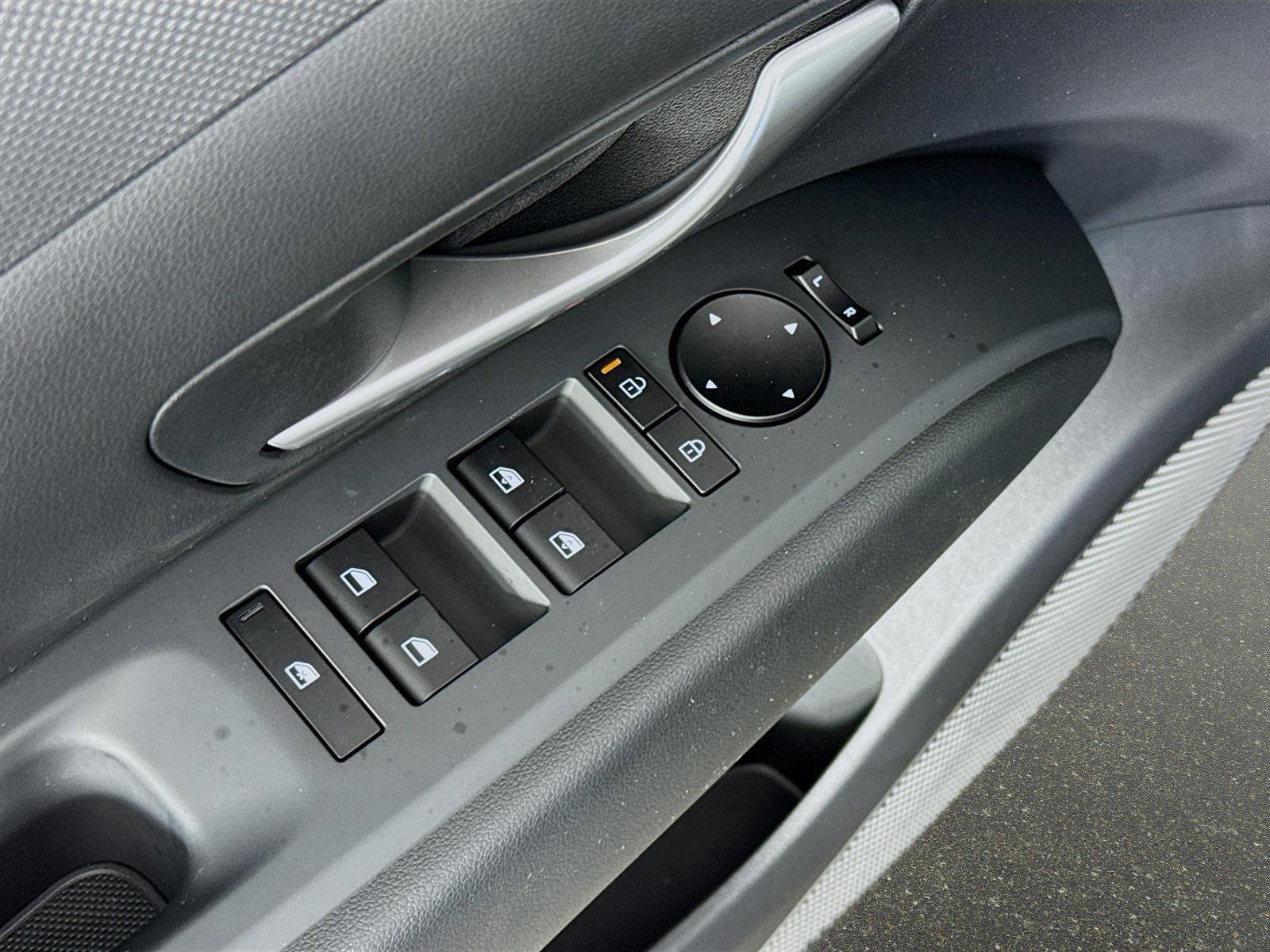 2026 Hyundai Santa Cruz SEL - Photo 18