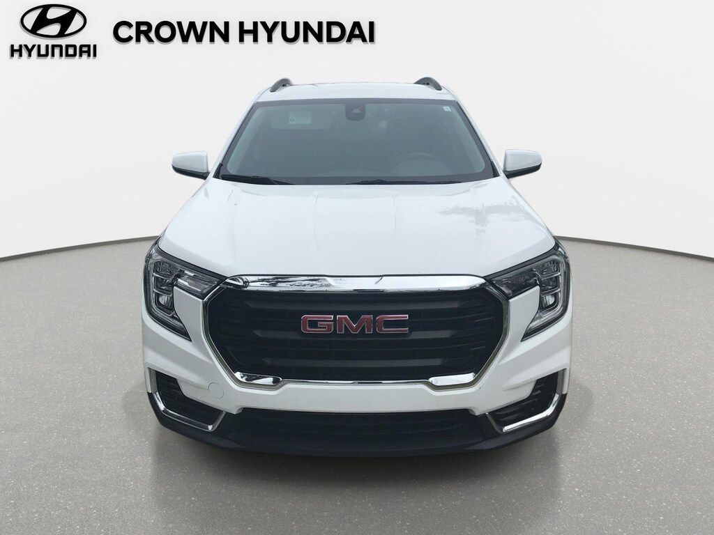 Used 2023 GMC Terrain SLE SUV