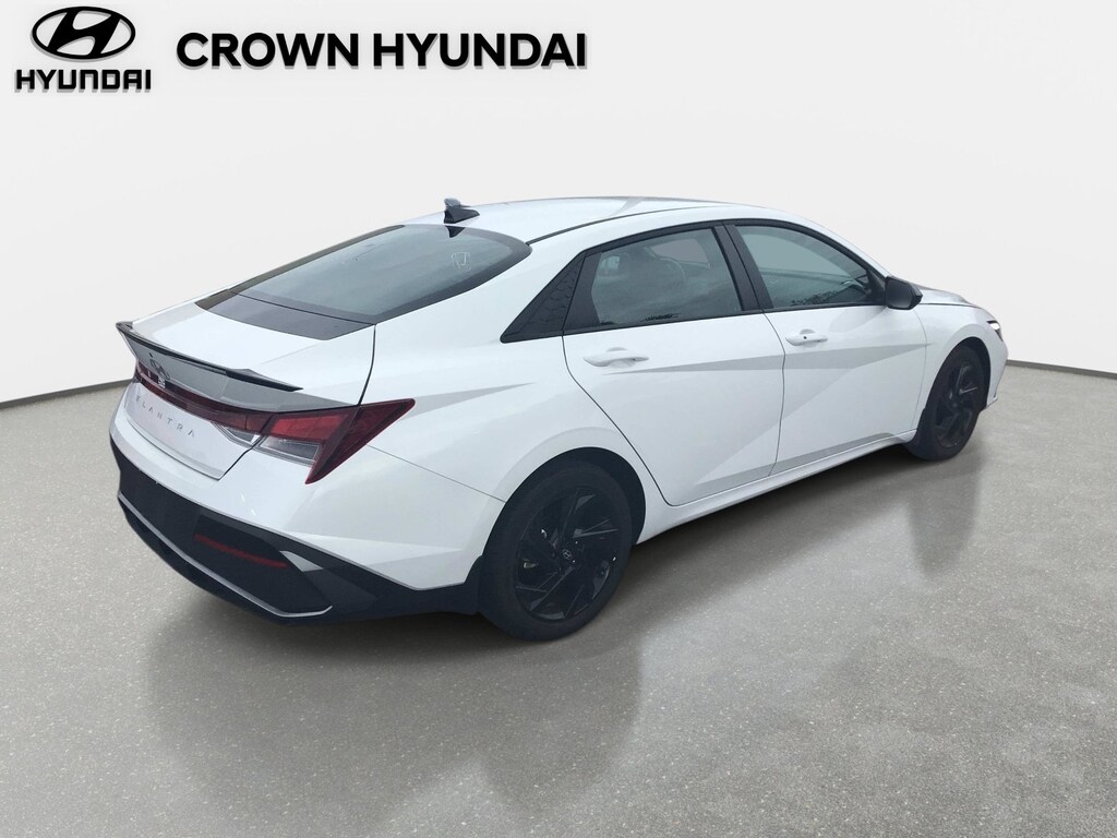 Used 2026 Hyundai Elantra SEL Sport Sedan