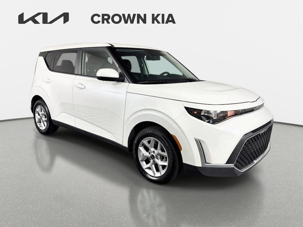 Certified 2025 Kia Soul LX Hatchback