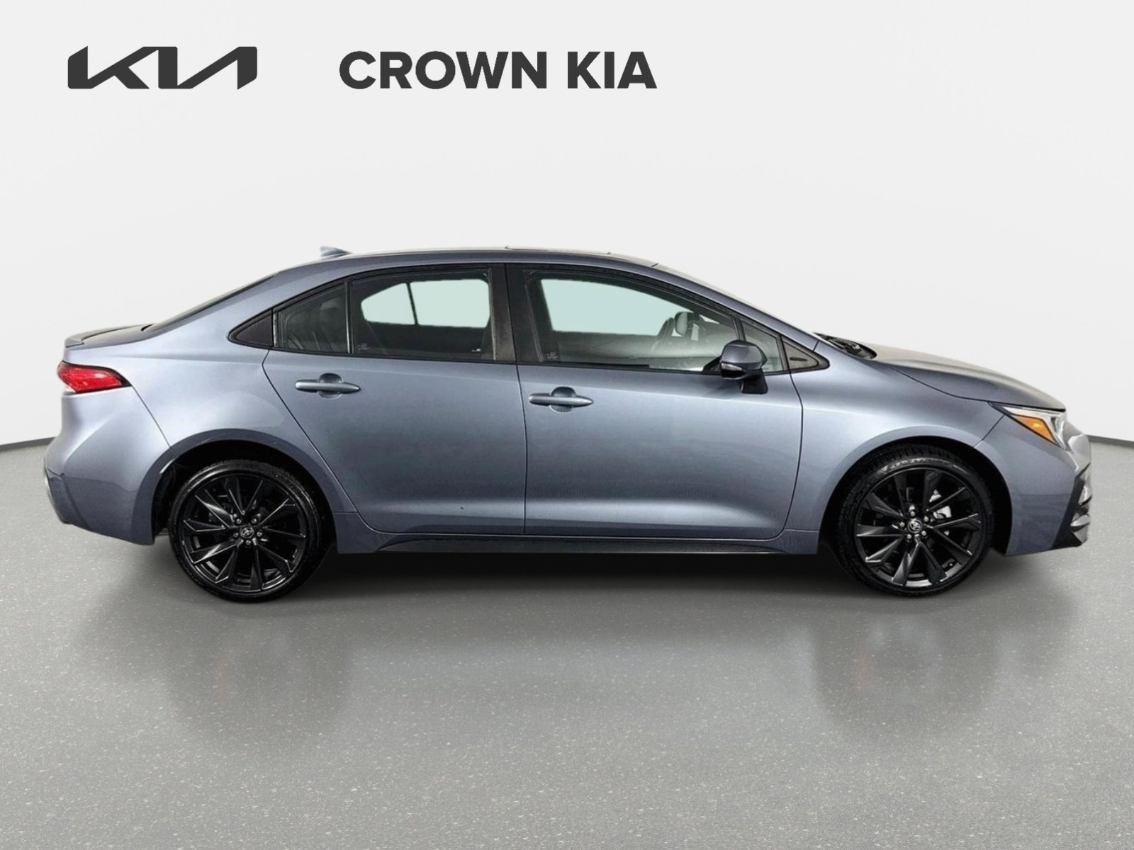 Used 2024 Toyota Corolla SE Sedan