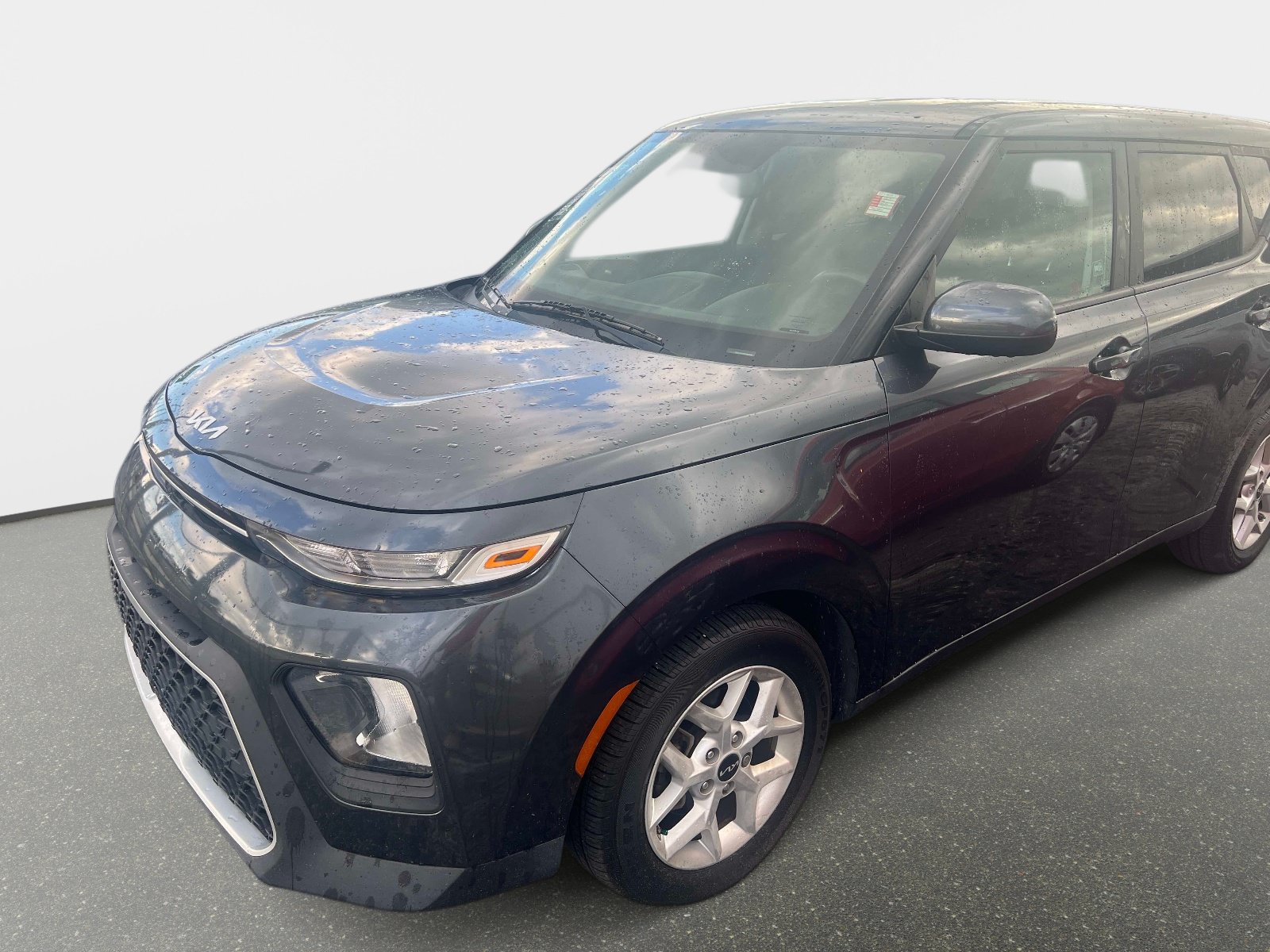 Certified 2022 Kia Soul LX Hatchback