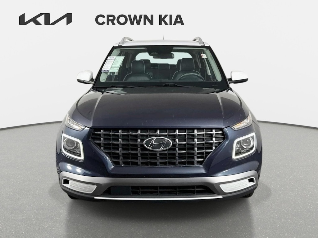 Used 2023 Hyundai Venue Limited SUV