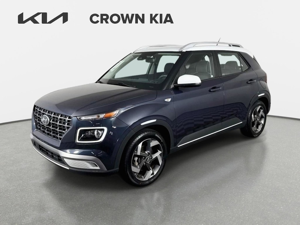 Used 2023 Hyundai Venue Limited SUV