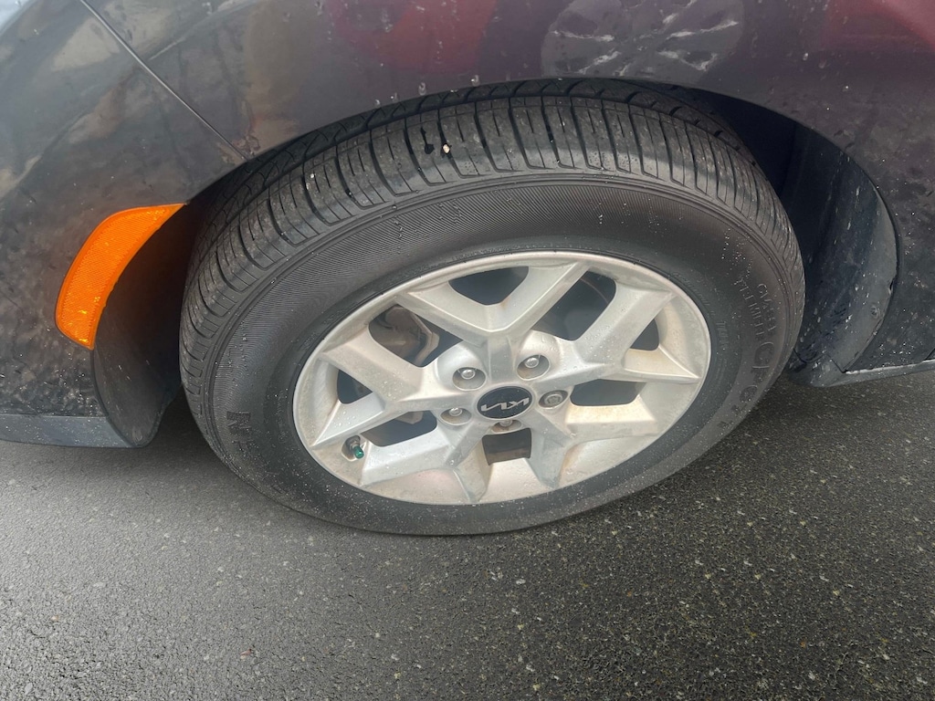 Certified 2022 Kia Soul LX Hatchback