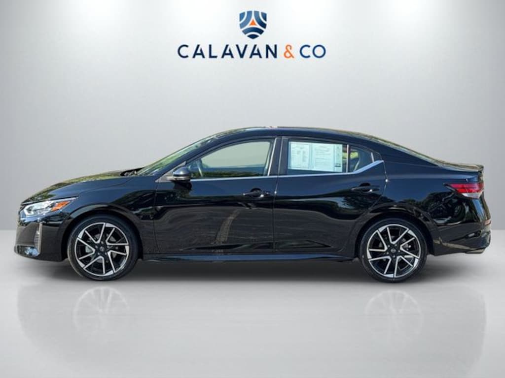 Used 2025 Nissan Sentra SR Sedan
