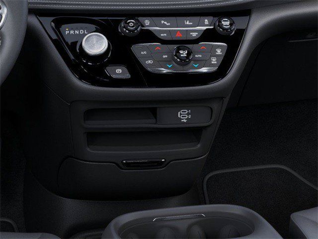 2026 Chrysler Pacifica Select - Photo 28