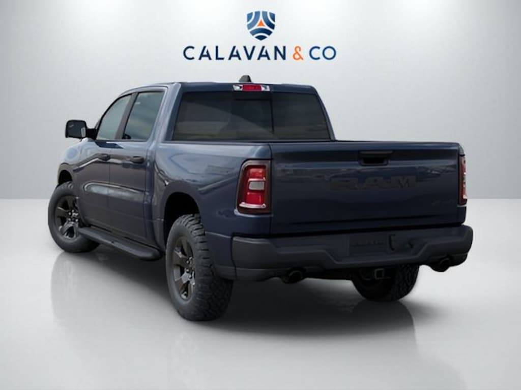 New 2026 Ram 1500 WARLOCK CREW CAB 4X4 5'7 BOX Pickup