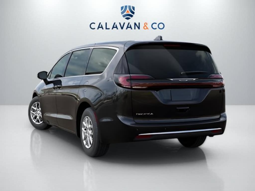 New 2027 Chrysler Pacifica SELECT Passenger Van