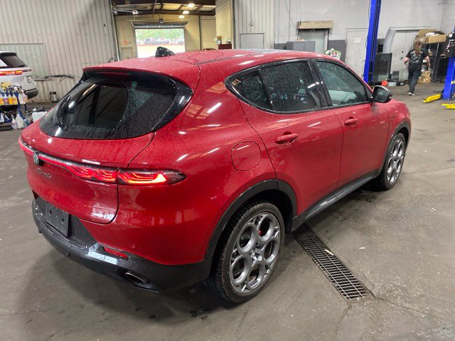 Used 2024 Alfa Romeo Tonale Veloce SUV