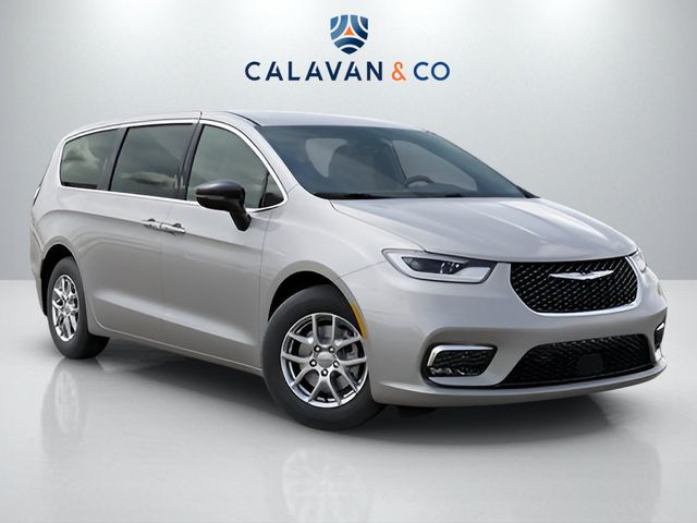 2026 Chrysler Pacifica Select - Photo 6