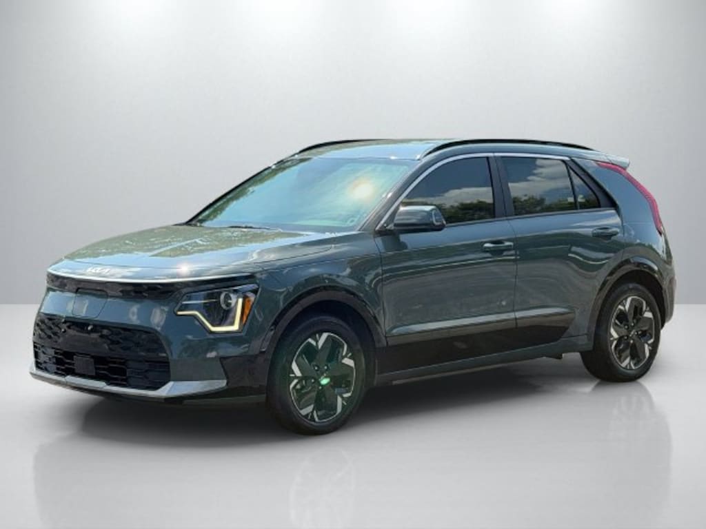 Certified 2025 Kia Niro EV Wind SUV