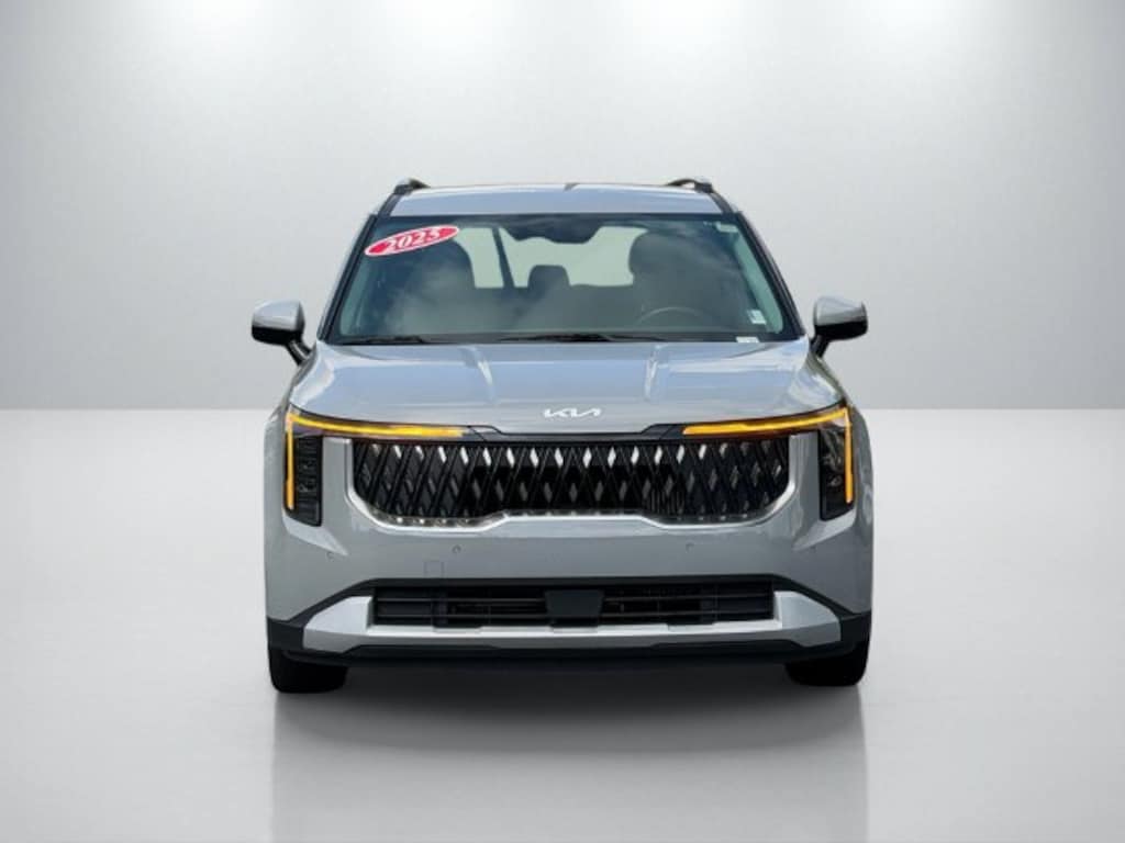 Certified 2025 Kia Carnival Hybrid EX Minivan/Van
