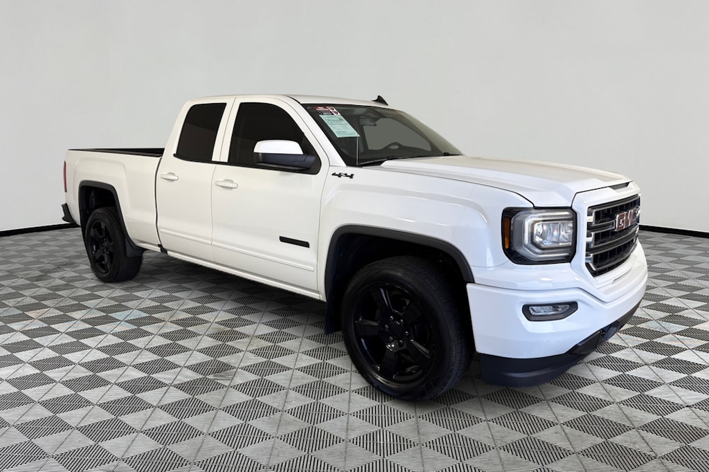 Used 2018 GMC Sierra 1500 4WD Double Cab 143.5 Truck Double Cab