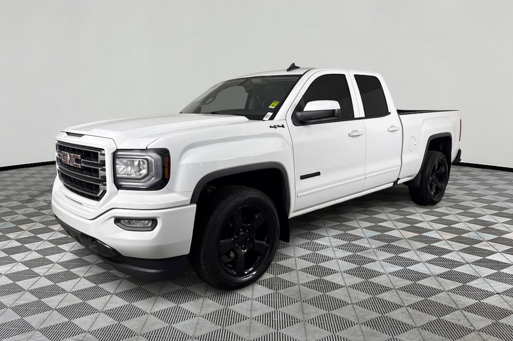 Used 2018 GMC Sierra 1500 4WD Double Cab 143.5 Truck Double Cab