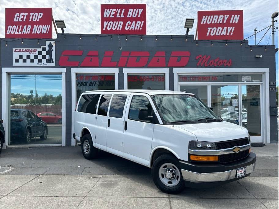 2017 Chevrolet Express Passenger