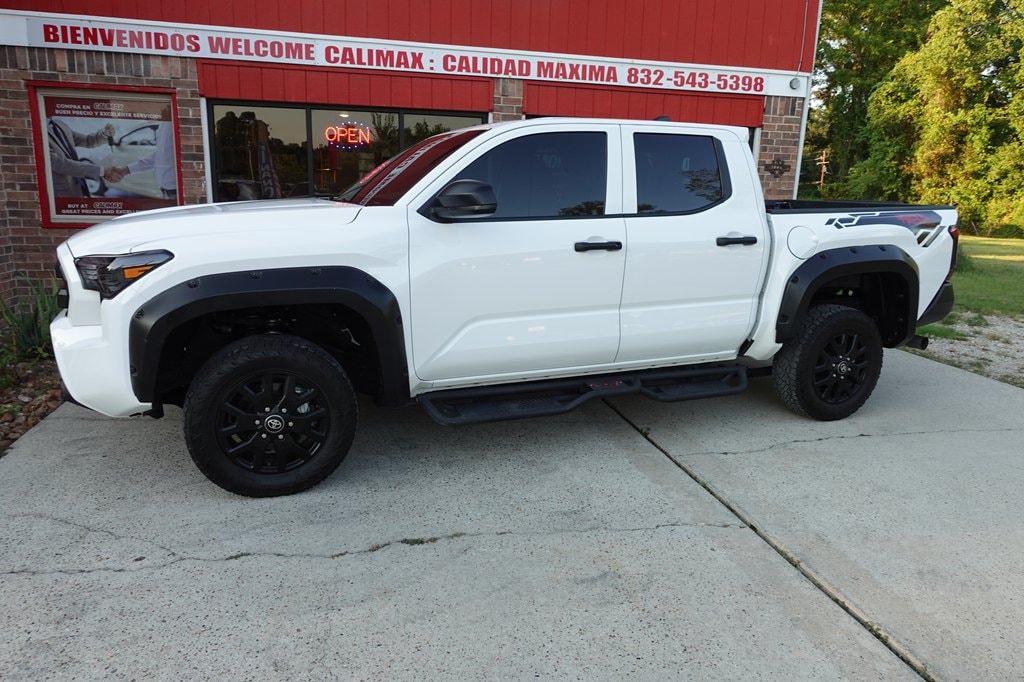 Used 2025 Toyota Tacoma SR Truck Double Cab