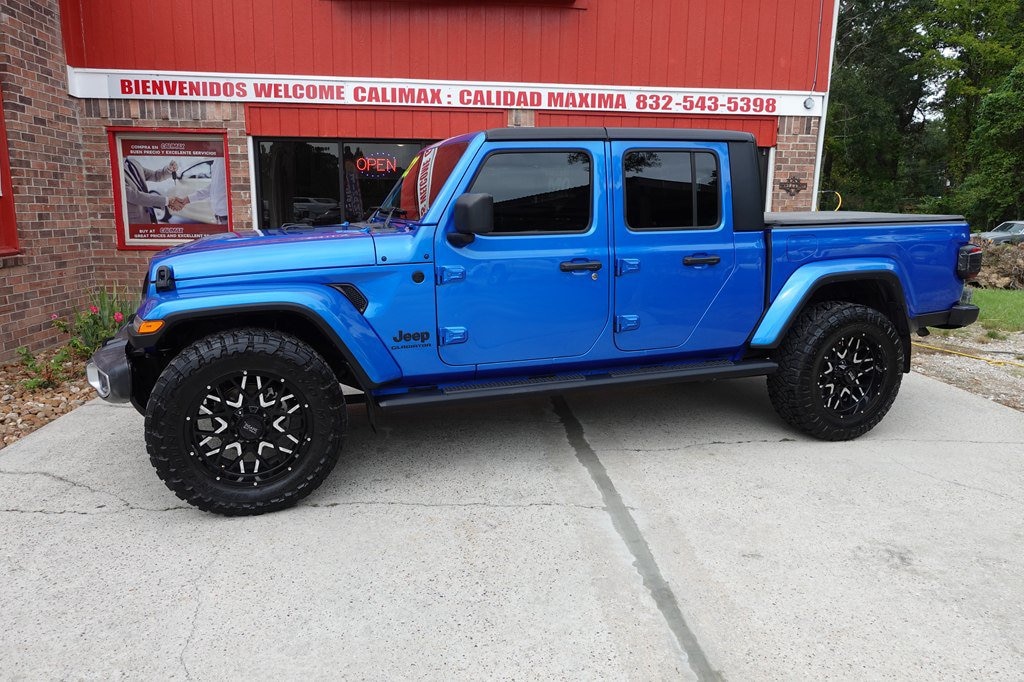 Used 2022 Jeep Gladiator Sport Truck Crew Cab