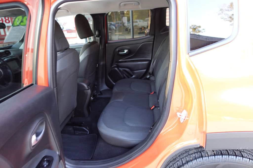 2020 Jeep Renegade Altitude - Photo 30