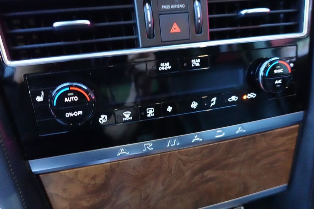 2021 Nissan Armada SL - Photo 52