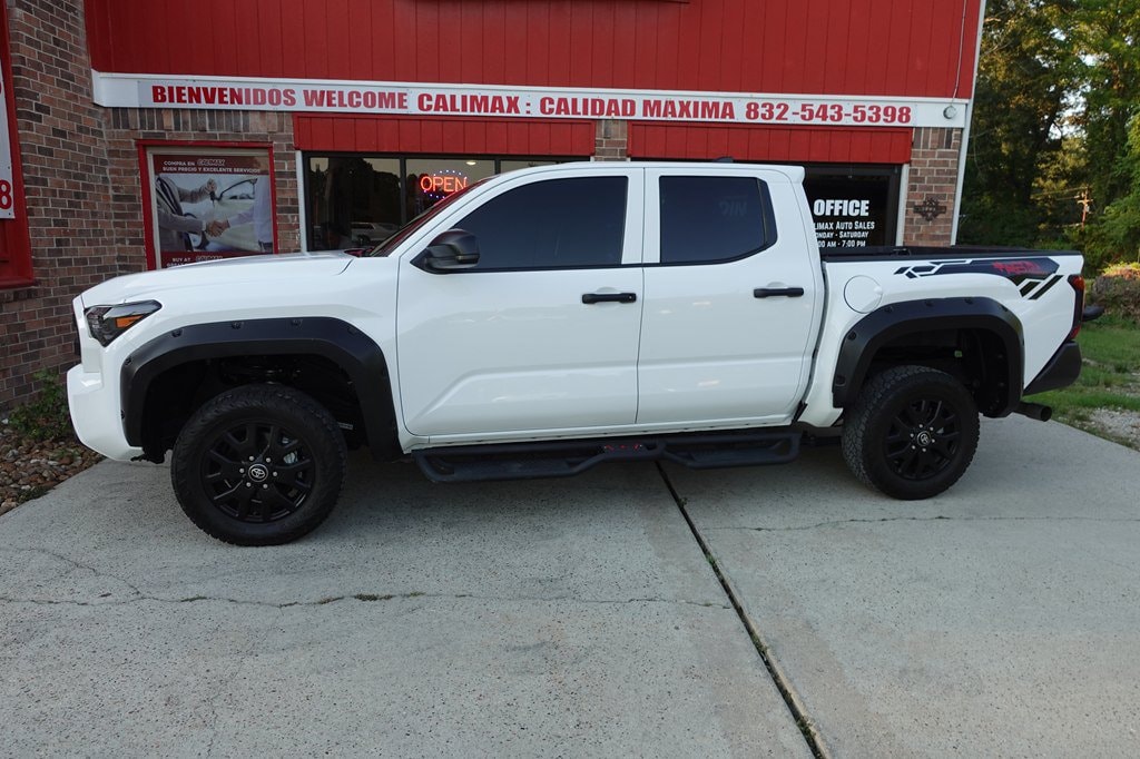 Used 2025 Toyota Tacoma SR Truck Double Cab