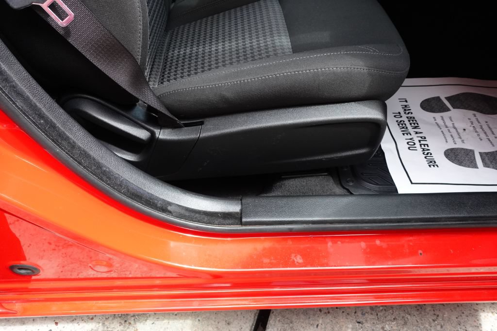 2023 Dodge Charger SXT - Photo 43