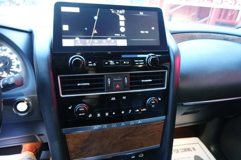 2021 Nissan Armada SL - Photo 51