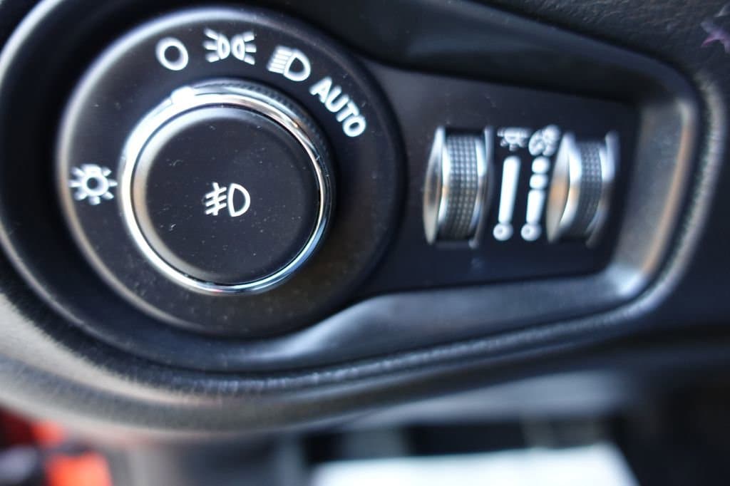 2020 Jeep Renegade Altitude - Photo 36