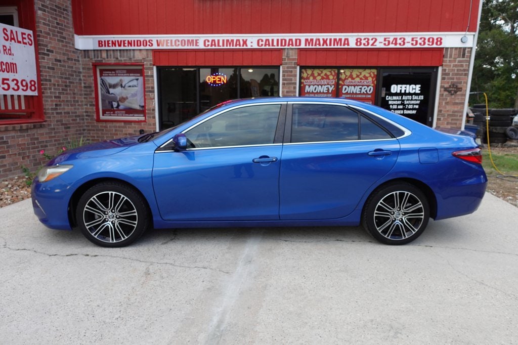 2016 Toyota Camry XLE