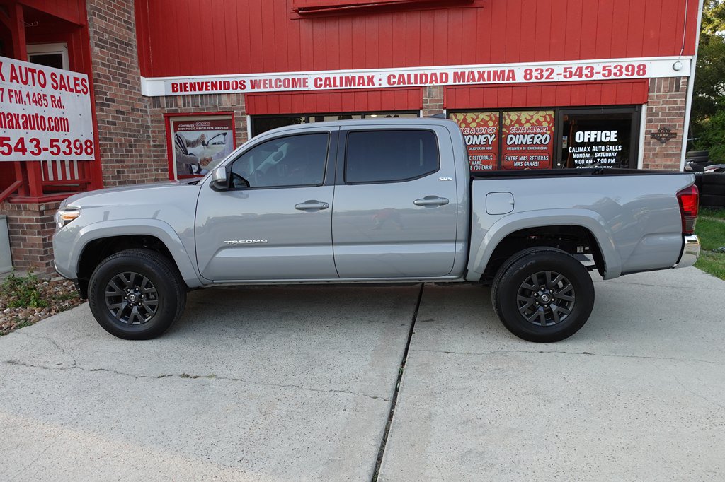  Toyota Tacoma