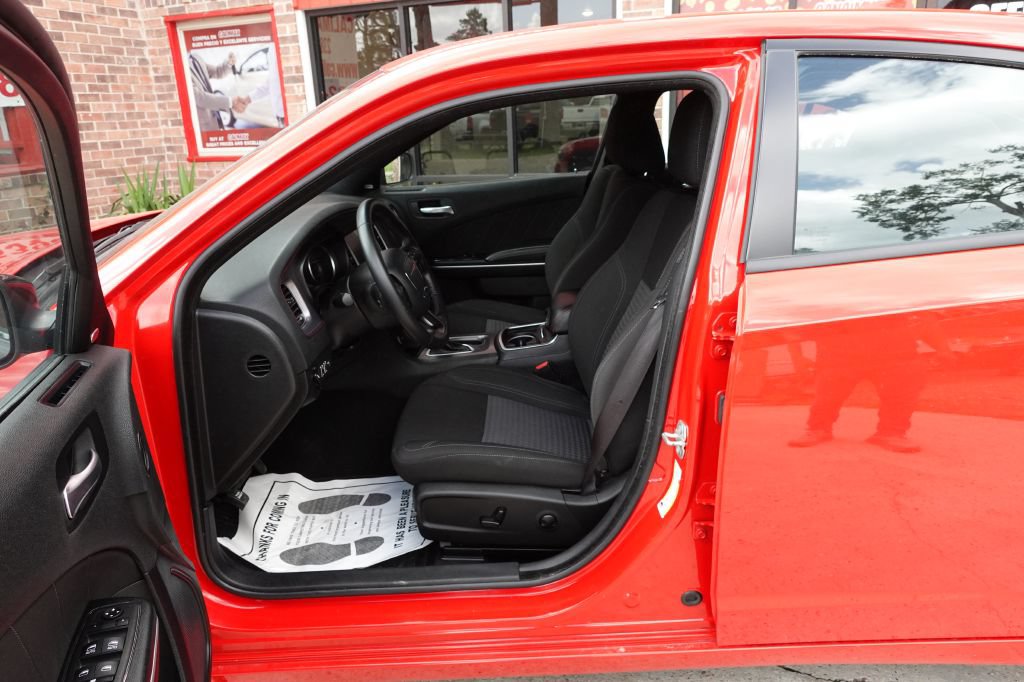 2023 Dodge Charger SXT - Photo 21