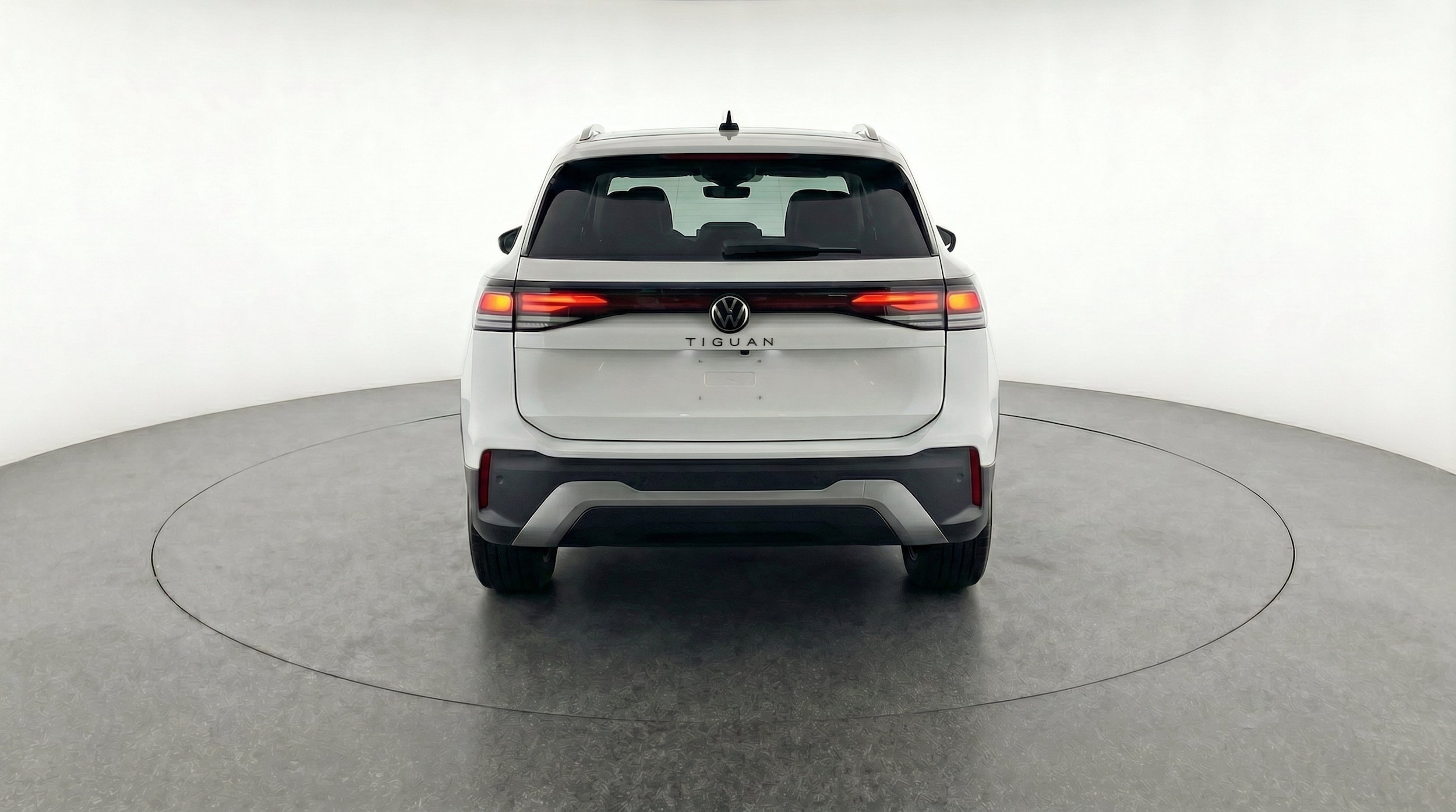 Thumbnail: 2026 Volkswagen Tiguan - 7