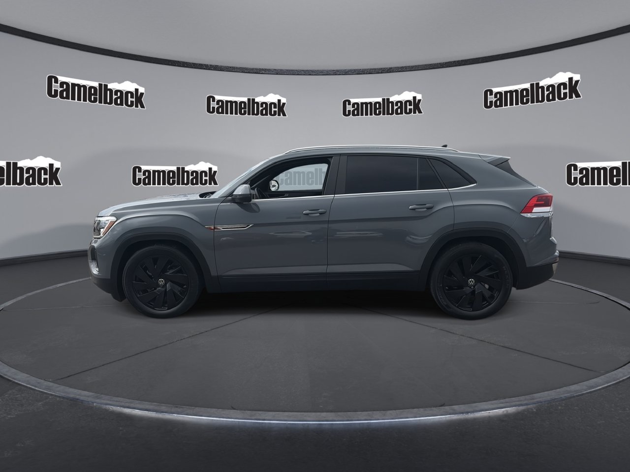 Used 2024 Volkswagen Atlas Cross Sport 2.0T SE w/Technology SUV