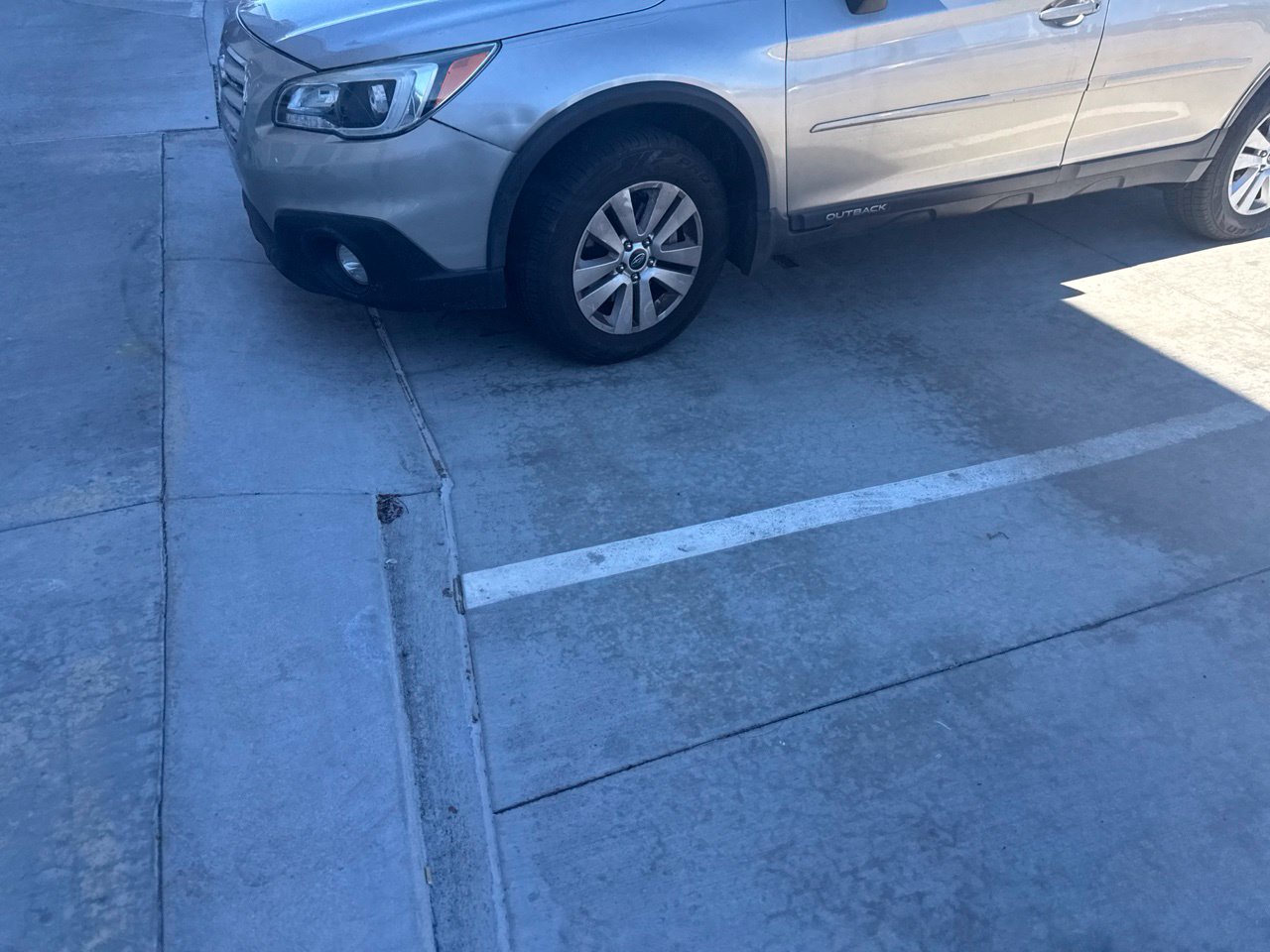 Used 2016 Subaru Outback 2.5i Premium SUV
