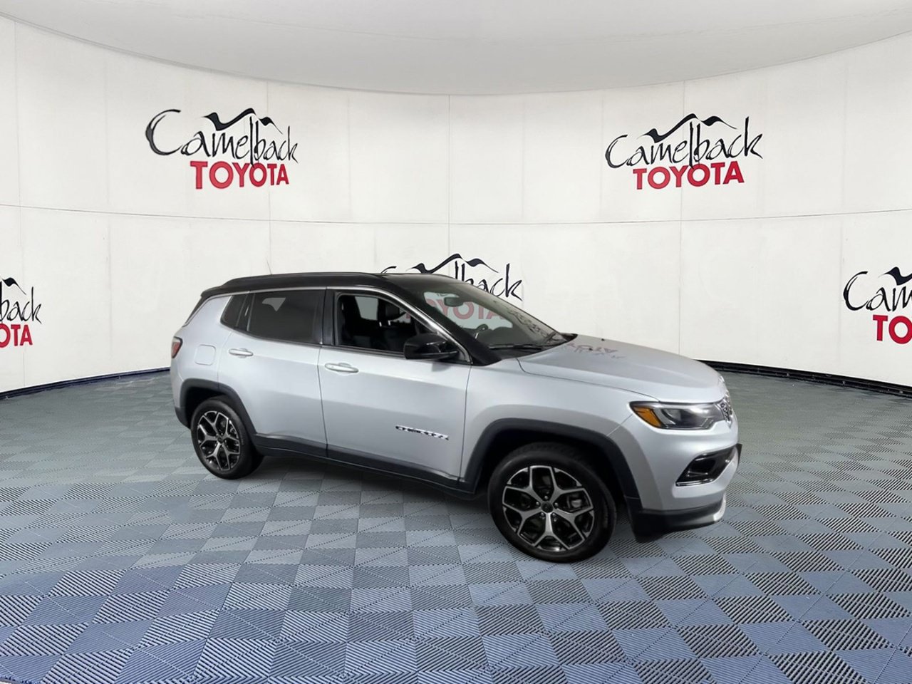 Used 2025 Jeep Compass Limited SUV