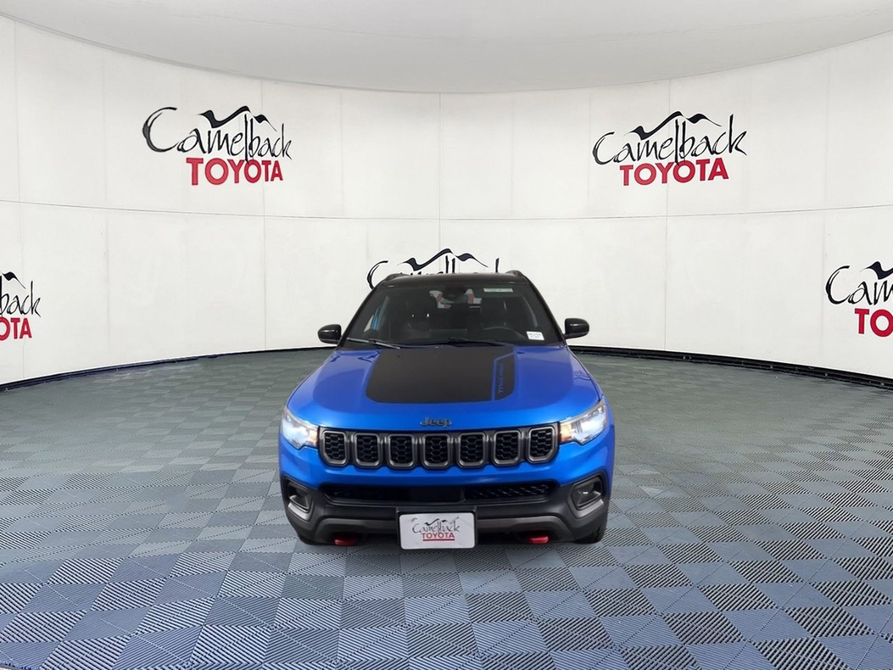 Used 2025 Jeep Compass Trailhawk SUV