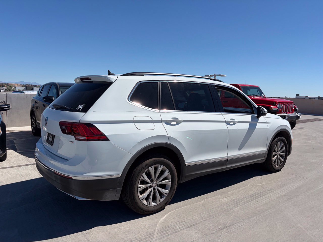 Used 2018 Volkswagen Tiguan 2.0T SE SUV