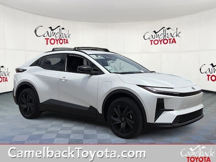 2026 Toyota C-HR SE SUV