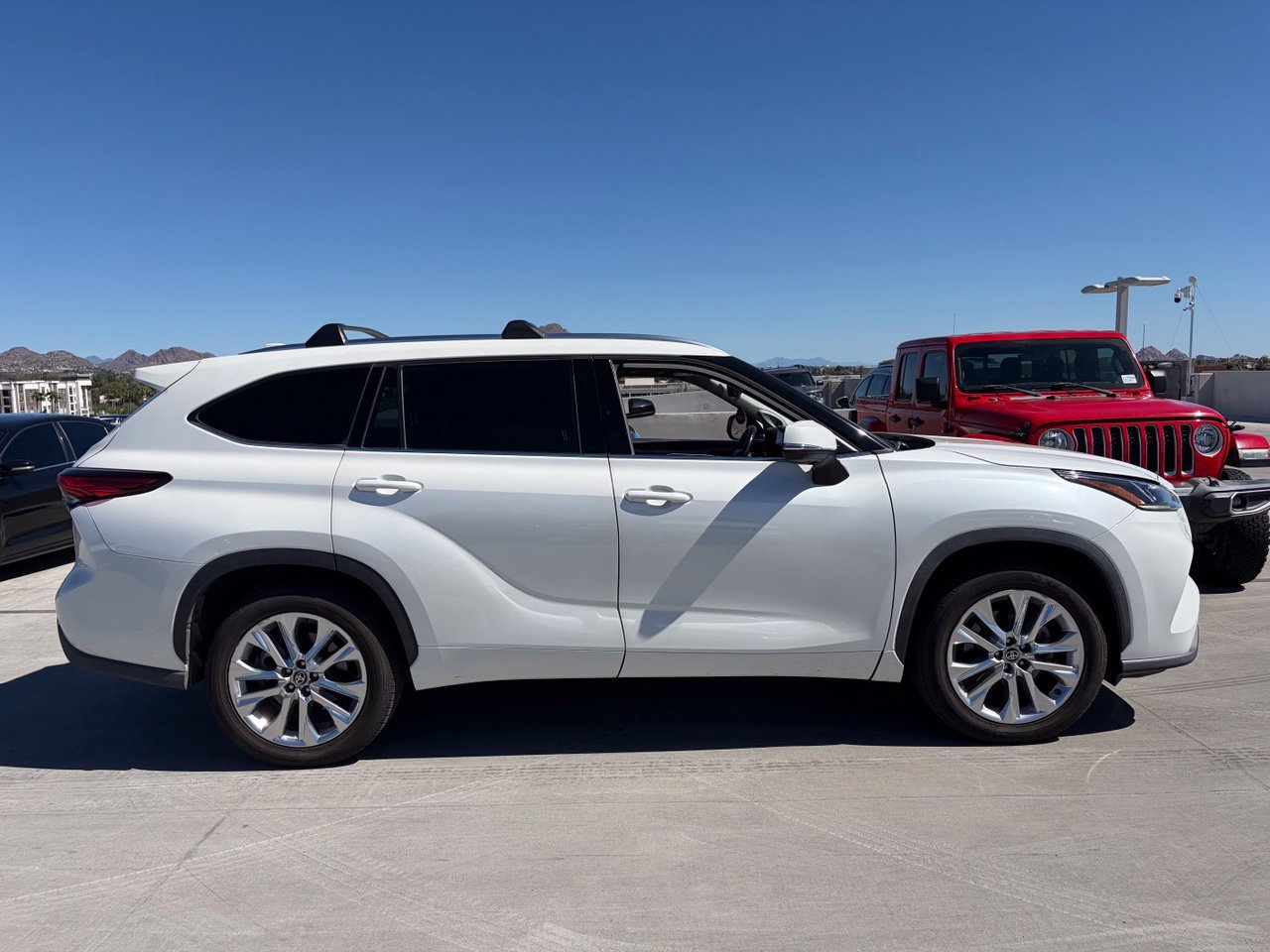 Used 2020 Toyota Highlander Limited SUV