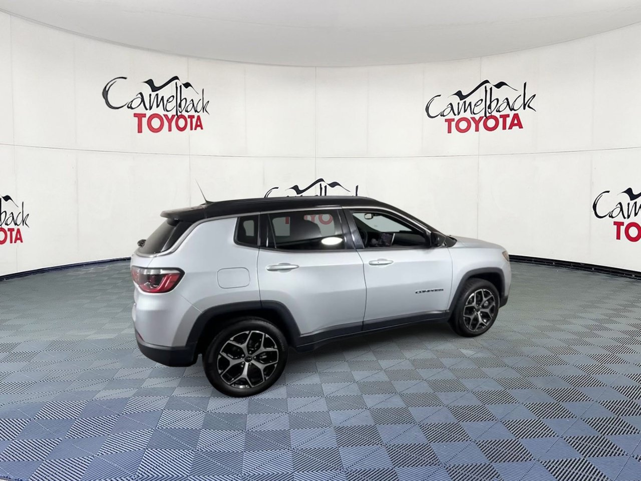 Used 2025 Jeep Compass Limited SUV