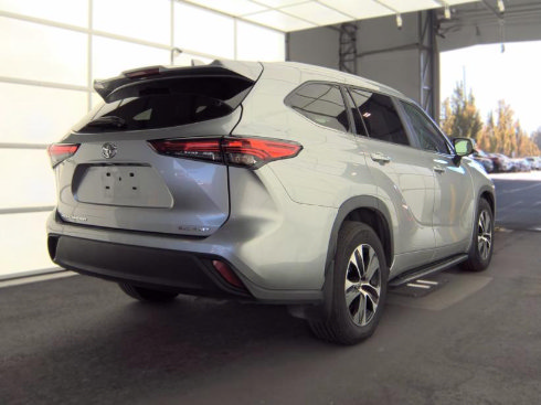 Certified 2023 Toyota Highlander XLE SUV