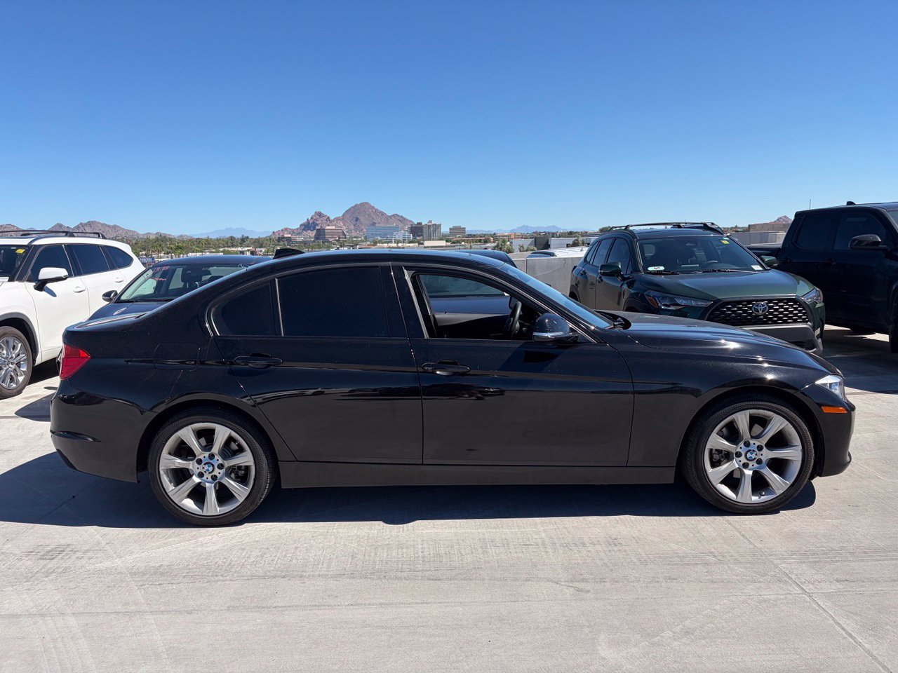 Used 2015 BMW 3 Series 320i Sedan