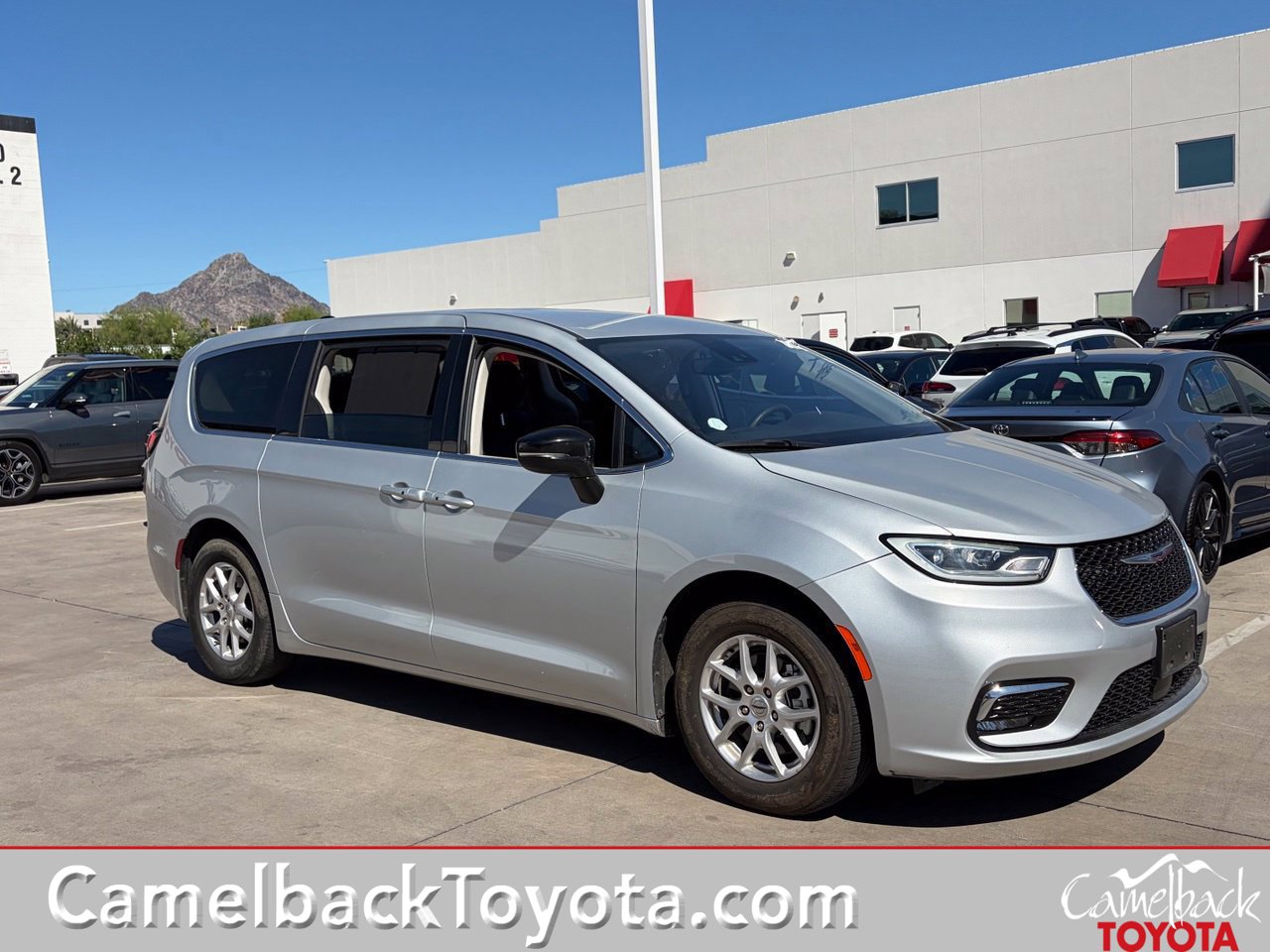 2024 Chrysler Pacifica