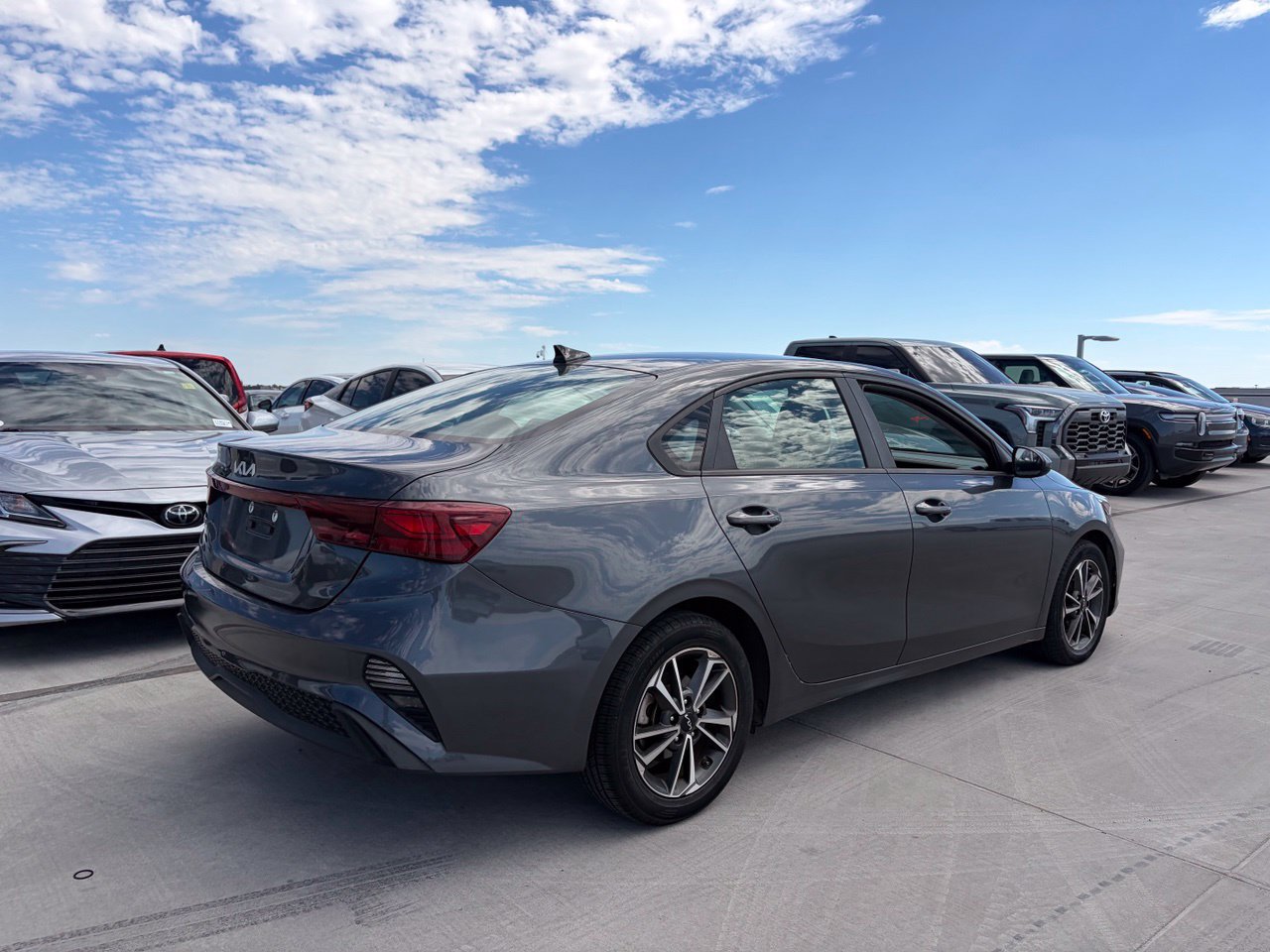 Used 2022 Kia Forte LXS Sedan