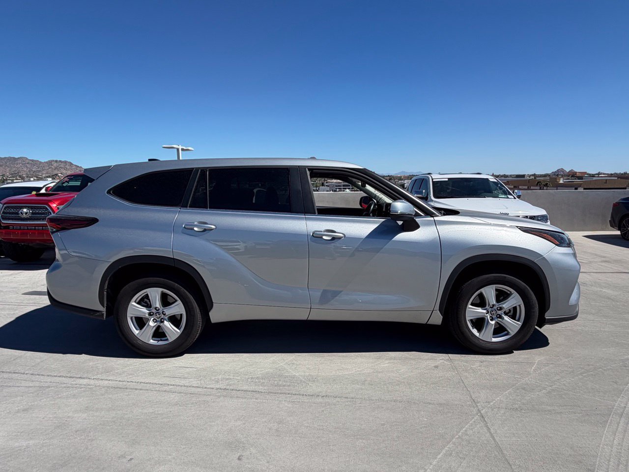 Certified 2025 Toyota Highlander LE SUV